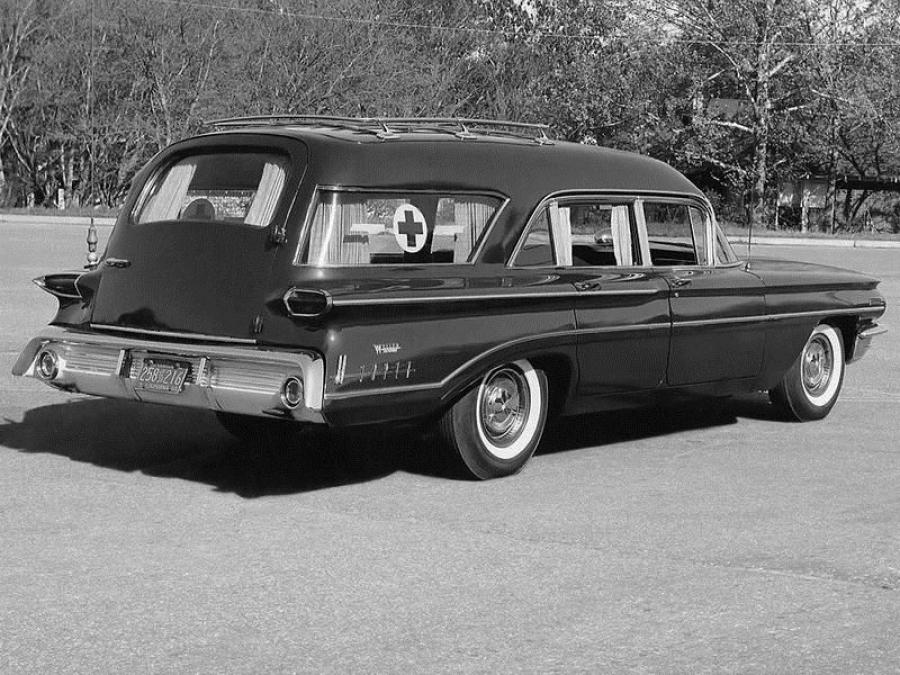Oldsmobile Super 88 Ambulance by Weller '1960